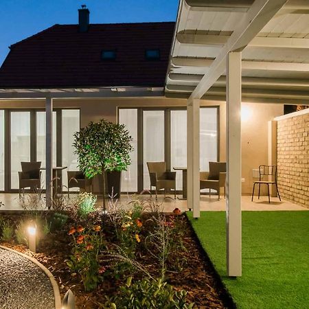 Villa Strokay - Few Minutes Walk From Lake Balaton Keszthely Exterior photo